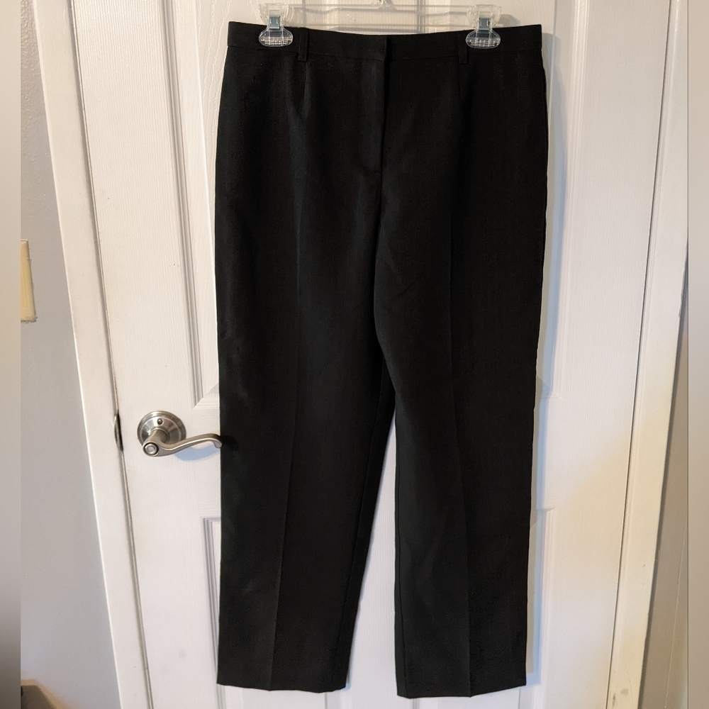 NWT Charcoal Gray Career Staple Trousers from White Stag Petite Size 8P‎